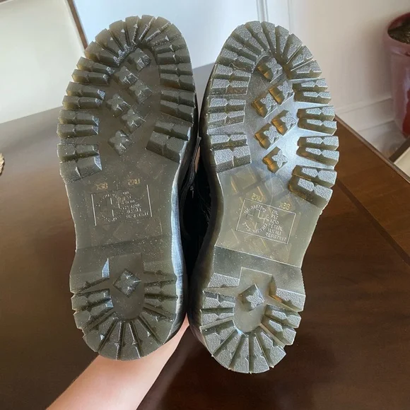 Dr. Martens 1461 CROC EMBOSS LEATHER PLATFORM SHOES - Picture 8 of 10